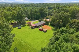 222 Easton Dr, North Wilkesboro, NC 28659 - Photo 25
