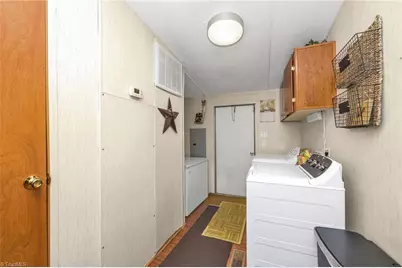 8112 N Nc Highway 16, Millers Creek, NC 28651 - Photo 7