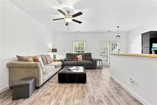307 Skiles Heights, Thomasville, NC 27360 - Photo 7