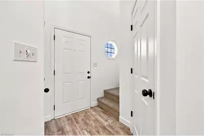 307 Skiles Heights #J, Thomasville, NC 27360 - Photo 5
