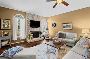 1210 Suncrest Dr, High Point, NC 27265 - Photo 5