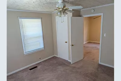 905 W Jefferson Street, Mayodan, NC 27027 - Photo 7