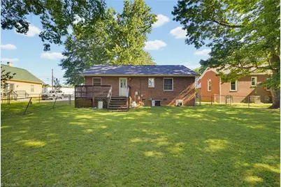 515 W Decatur Street, Madison, NC 27025 - Photo 27