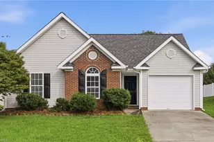 158 Sparks Ct, Winston-Salem, NC 27103 - Photo 1