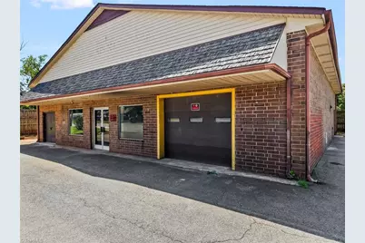 329 W Main Street, East Bend, NC 27018 - Photo 11