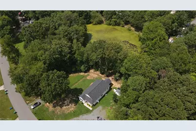 159 Overland Trail, Stoneville, NC 27048 - Photo 7