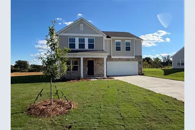 126 Primrose Street, King, NC 27021 - Photo 1