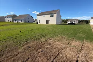 126 Primrose St, King, NC 27021 - Photo 3