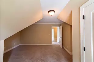 5474 Alamo Dr, Winston-Salem, NC 27104 - Photo 9