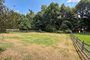 5474 Alamo Dr, Winston-Salem, NC 27104 - Photo 21