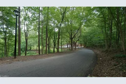 3300 Starlight Drive #01, Winston-Salem, NC 27107 - Photo 1