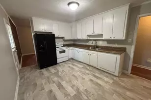 3907 Raintree Dr, Greensboro, NC 27407 - Photo 7