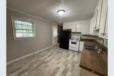 3907 Raintree Drive, Greensboro, NC 27407 - Photo 5