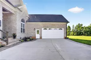 5838 Chrismon Rd, Browns Summit, NC 27214 - Photo 37