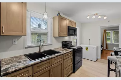 2723 Sink Street, Winston-Salem, NC 27107 - Photo 11