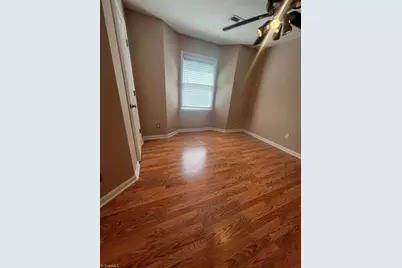 5934 Friendly Avenue #M, Greensboro, NC 27410 - Photo 7