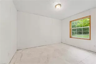 581 Candy Creek Rd, Reidsville, NC 27320 - Photo 21