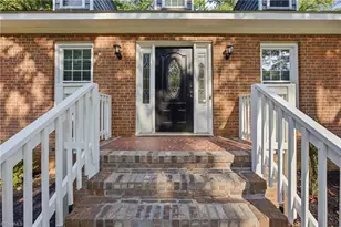 1705 Bearhollow Rd, Greensboro, NC 27410 - Photo 9