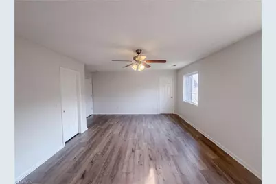 3 Elsworth Court, Greensboro, NC 27301 - Photo 5