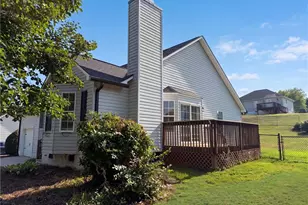 4635 Leprechaun Ln, Winston-Salem, NC 27127 - Photo 5