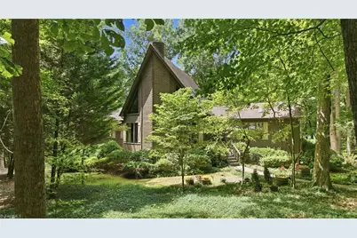 4401 Oakview Drive, Trinity, NC 27370 - Photo 1