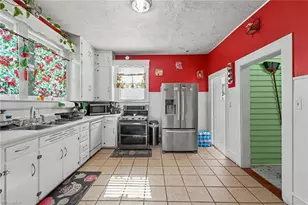 2842 N Patterson Ave, Winston-Salem, NC 27105 - Photo 5
