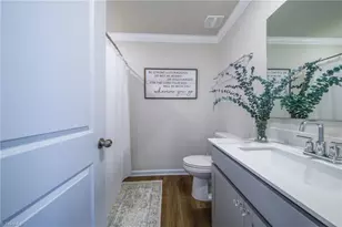 3160 Fall Hls Dr, Winston-Salem, NC 27103 - Photo 25