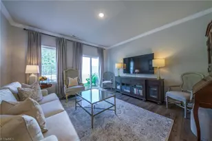 3160 Fall Hls Dr, Winston-Salem, NC 27103 - Photo 11