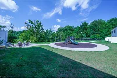 3160 Fall Hills Drive, Winston-Salem, NC 27103 - Photo 37