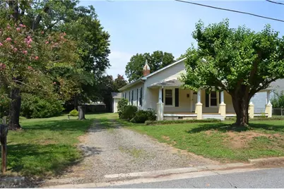 504 W Murphy Street, Madison, NC 27025 - Photo 3