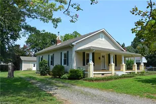 504 W Murphy St, Madison, NC 27025 - Photo 1