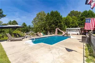 917 Overlook Ave, Eden, NC 27288 - Photo 21