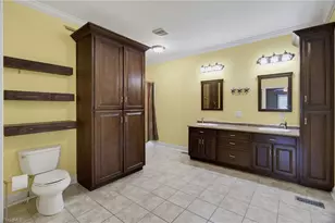 917 Overlook Ave, Eden, NC 27288 - Photo 17
