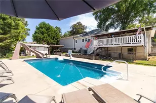 917 Overlook Ave, Eden, NC 27288 - Photo 19