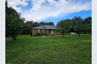 306 Gardner Point Drive, Stony Point, NC 28678 - Photo 3