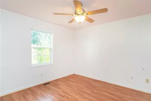 717 Scott Ct, Burlington, NC 27215 - Photo 27