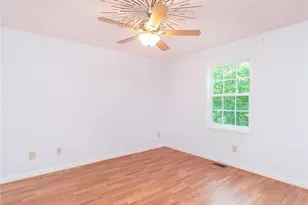 717 Scott Ct, Burlington, NC 27215 - Photo 25
