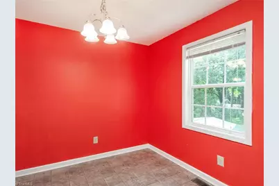 717 Scott Court, Burlington, NC 27215 - Photo 15