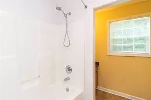 717 Scott Ct, Burlington, NC 27215 - Photo 23