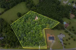561 Wright Country Rd, Ramseur, NC 27316 - Photo 17