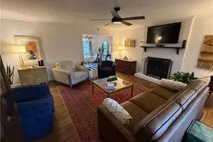 1131 Cypress Cir, Winston-Salem, NC 27106 - Photo 9