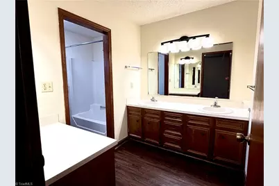 103 Aspen Court, Winston-Salem, NC 27106 - Photo 9
