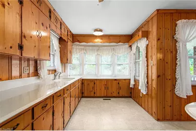 7010 Hemphill Road, Julian, NC 27283 - Photo 5