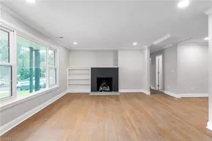 1502 Liberty Dr, Greensboro, NC 27408 - Photo 7
