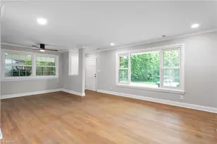 1502 Liberty Dr, Greensboro, NC 27408 - Photo 9