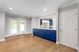 1502 Liberty Dr, Greensboro, NC 27408 - Photo 11
