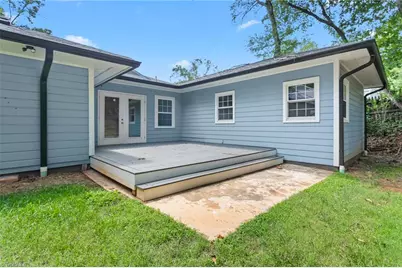 1502 Liberty Drive, Greensboro, NC 27408 - Photo 33
