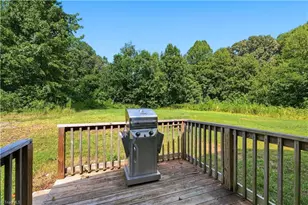 201 Wolf Island Rd, Reidsville, NC 27320 - Photo 19