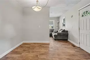 757 S Stout St, Randleman, NC 27317 - Photo 3