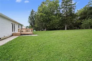 100 Birch Tree Ln, Thomasville, NC 27360 - Photo 17
